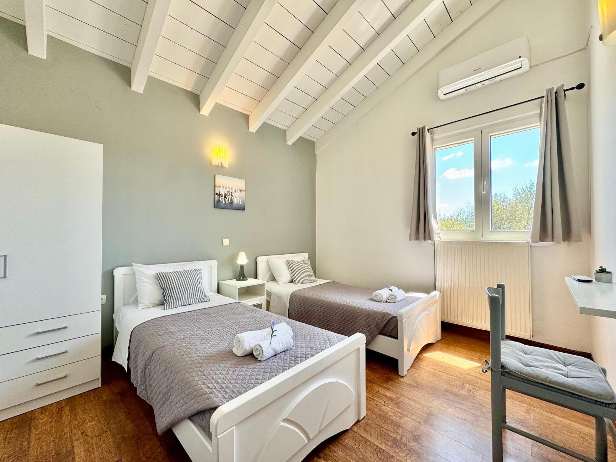 Villa Rubina Sidari With Private Pool By Dadovillas Velonádes 外观 照片