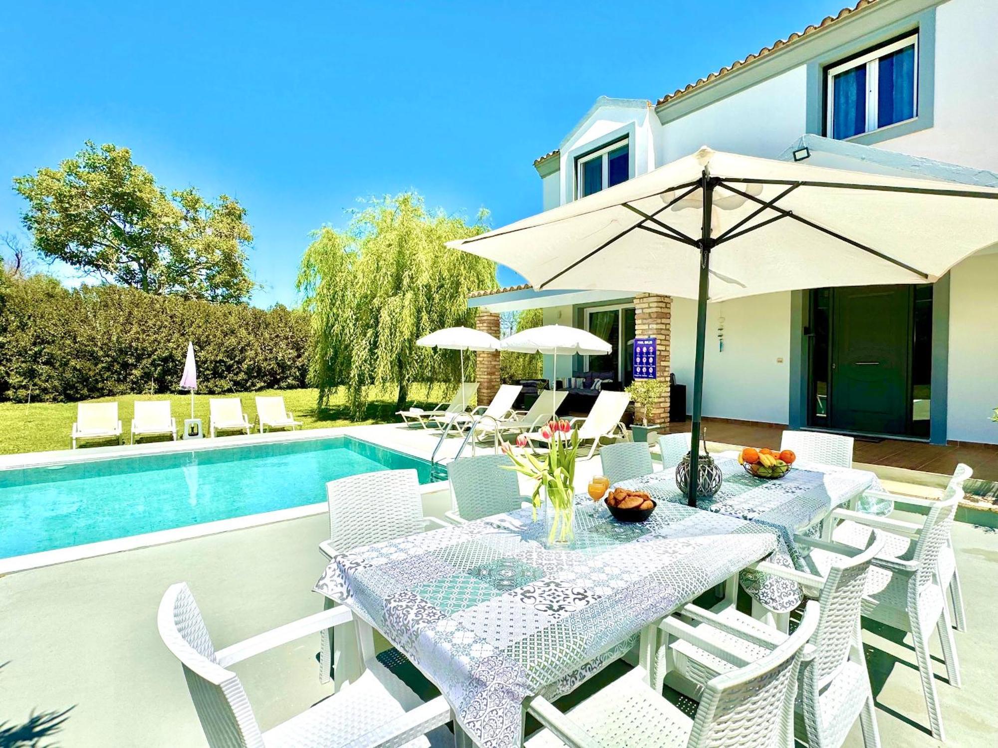 Villa Rubina Sidari With Private Pool By Dadovillas Velonádes 外观 照片